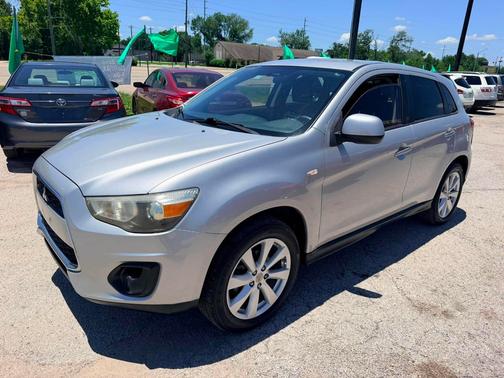SILVER 2014 Mitsubishi Outlander Sport ES