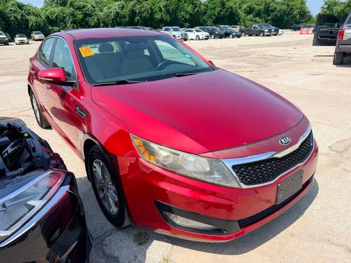 RED 2013 Kia Optima LX