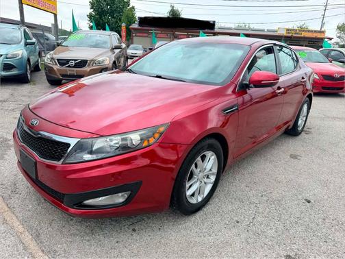 RED 2013 Kia Optima LX