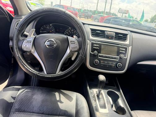 2016 Nissan Altima 2.5 SR