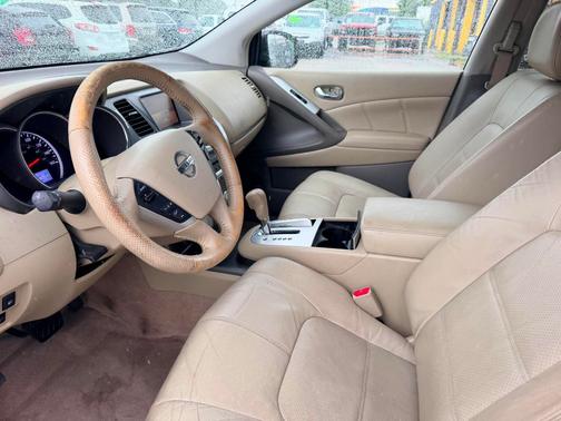 White 2012 Nissan Murano S