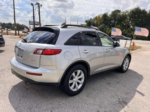 2005 INFINITI FX35 Base