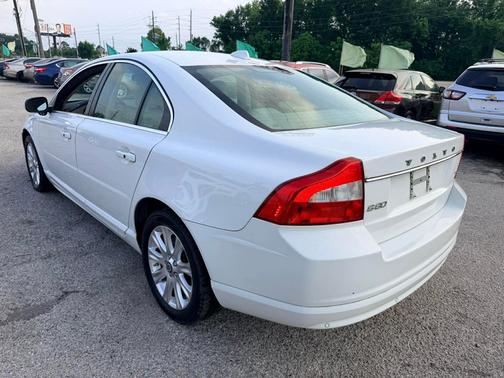 WHITE 2009 Volvo S80 3.2