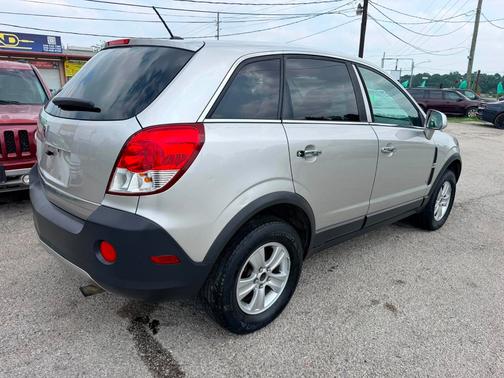 silver 2008 Saturn Vue XE