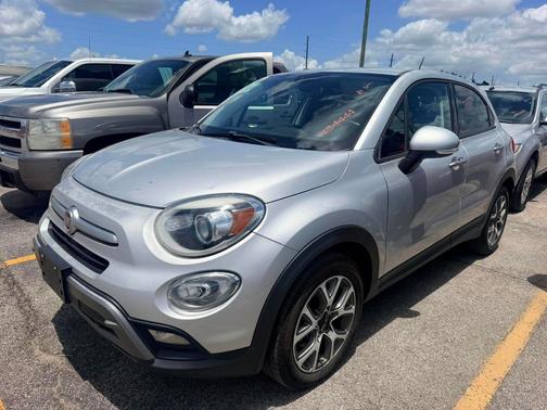 Sillver 2016 FIAT 500X Trekking Plus