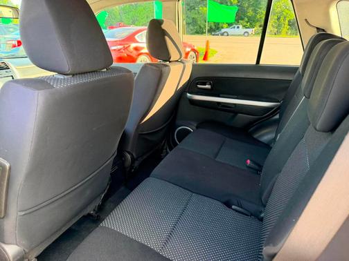 WHITE 2006 Suzuki Grand Vitara Premium