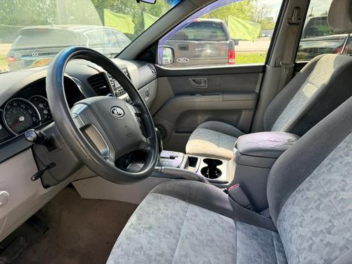 Black 2008 Kia Sorento EX