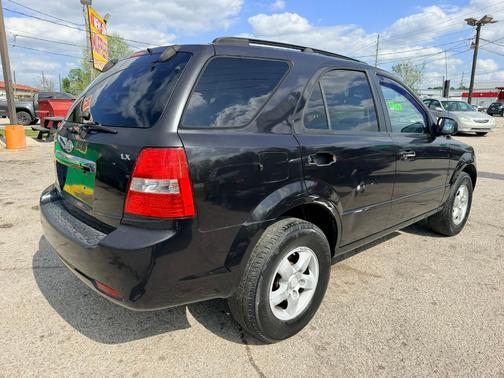 Black 2008 Kia Sorento EX