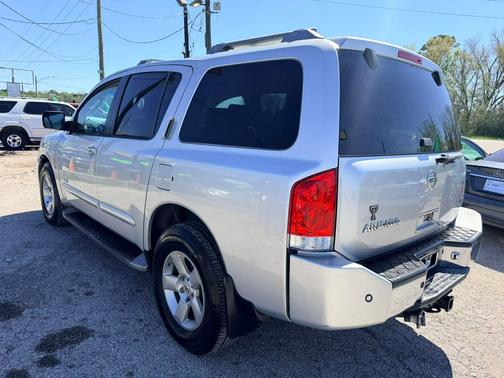 2005 Nissan Armada 