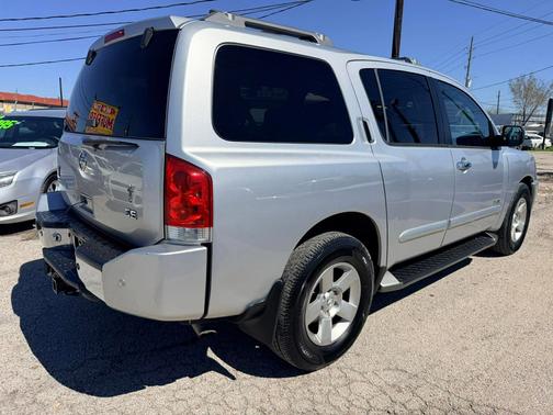 2005 Nissan Armada 