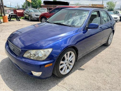 BLUE 2001 Lexus IS 300