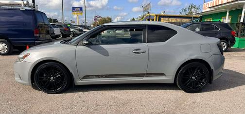 2011 Scion tC 