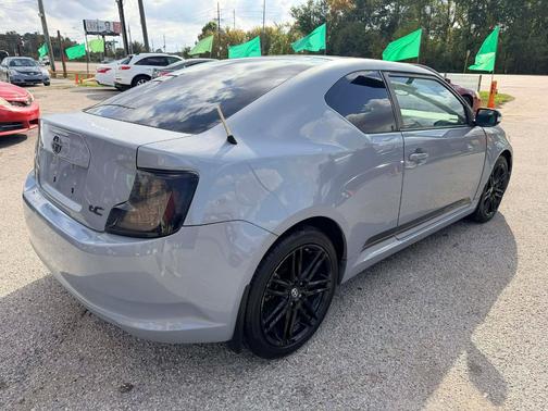 2011 Scion tC 