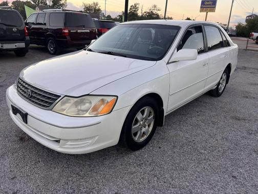 2004 Toyota Avalon 