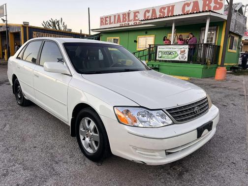 2004 Toyota Avalon 