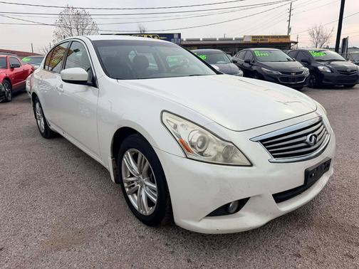 2012 INFINITI G25 Base
