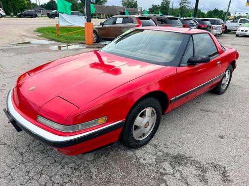 RED 1990 Buick Reatta Base