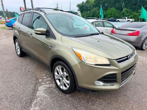 GREEN 2013 Ford Escape SEL