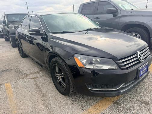 2013 Volkswagen Passat 