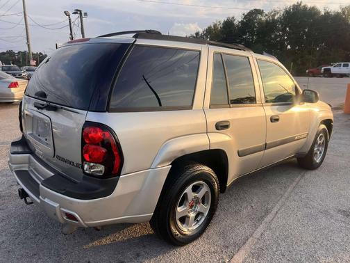 2004 Chevrolet Trailblazer LS