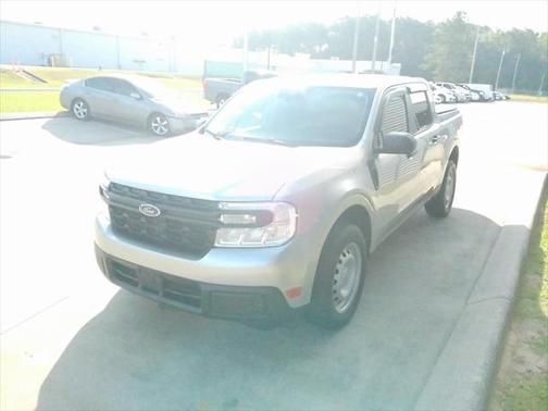 2022 Ford Maverick XL