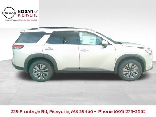 2025 Nissan Pathfinder SV FWD