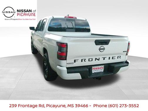 2026 Nissan Frontier SV