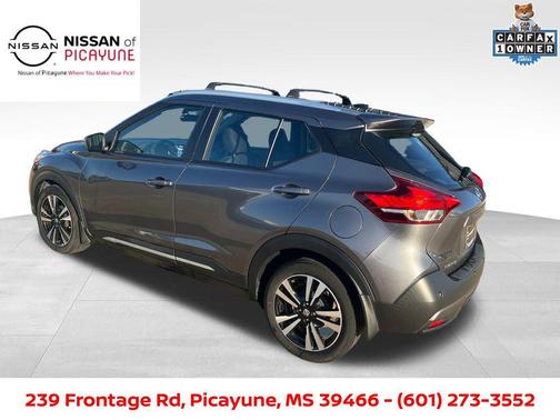 2020 Nissan Kicks SR