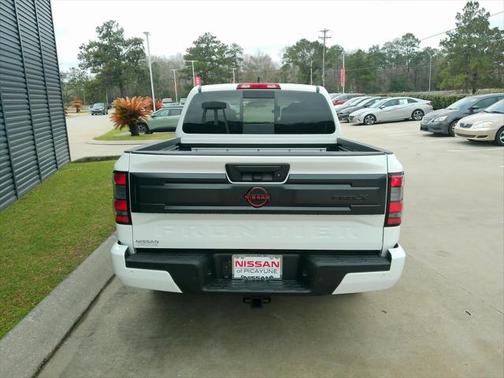 2025 Nissan Frontier PRO-X