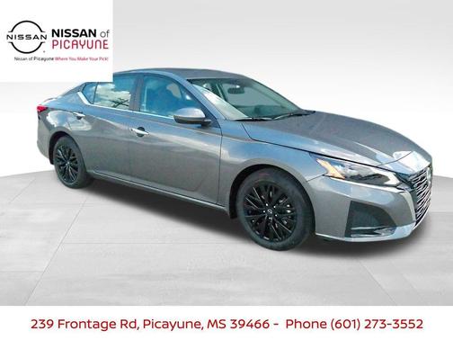 2025 Nissan Altima SV FWD