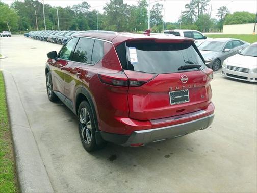 2024 Nissan Rogue SL