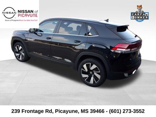 2025 Volkswagen Atlas Cross Sport 2.0T SE w/Technology 4MOTION