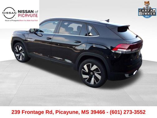 2025 Volkswagen Atlas Cross Sport 2.0T SE w/Technology 4MOTION