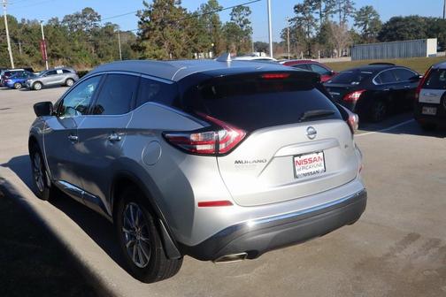 Photo 5 of 24 of 2016 Nissan Murano SL