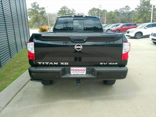 2024 Nissan Titan XD SV