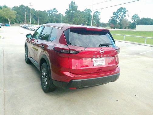 2026 Nissan Rogue S