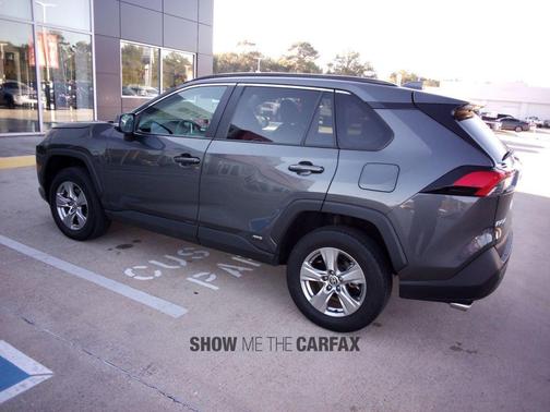 2024 Toyota RAV4 Hybrid XLE