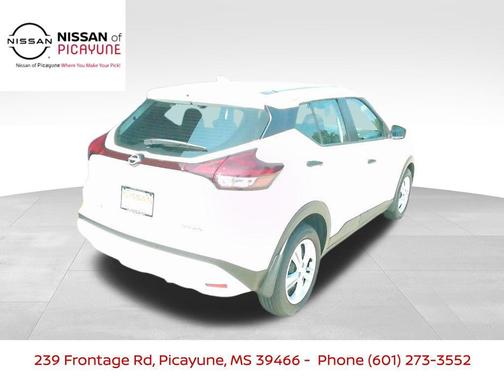 2025 Nissan Kicks S