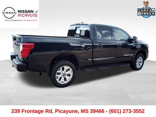 2024 Nissan Titan XD SV