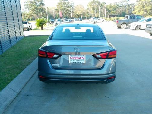 2025 Nissan Altima S FWD