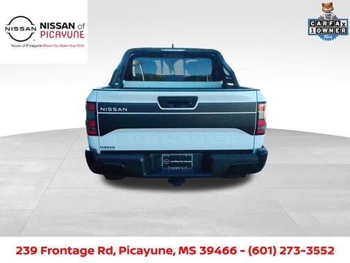 2024 Nissan Frontier SV