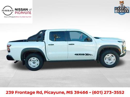 2024 Nissan Frontier SV