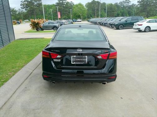2024 Nissan Altima SR FWD