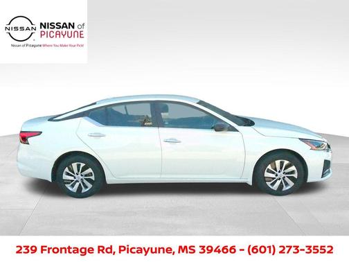 2025 Nissan Altima S FWD