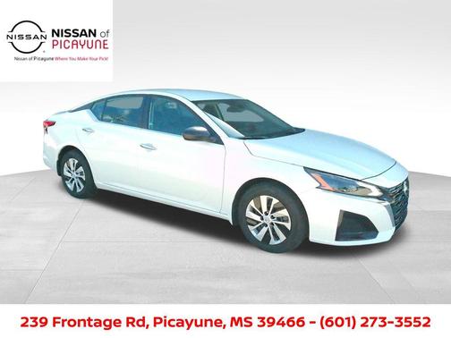 2025 Nissan Altima S FWD