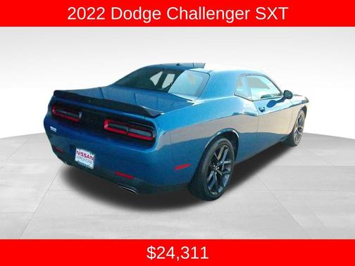 2022 Dodge Challenger SXT