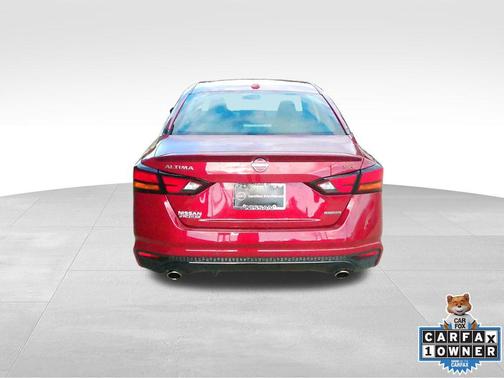 2024 Nissan Altima SR VC-Turbo FWD