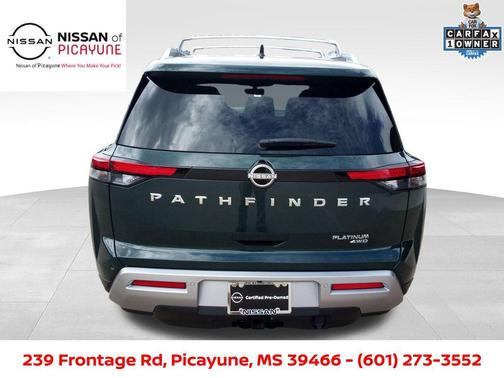 2024 Nissan Pathfinder Platinum 4WD