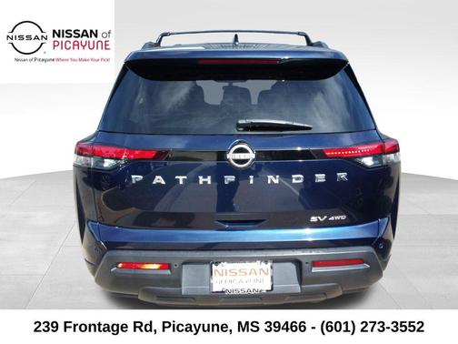 2022 Nissan Pathfinder SV 4WD