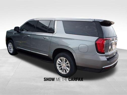 2022 GMC Yukon XL SLT